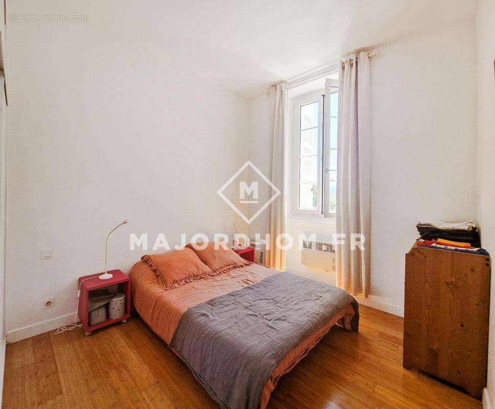 Appartement à MARSEILLE-11E