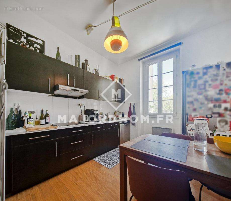 Appartement à MARSEILLE-11E