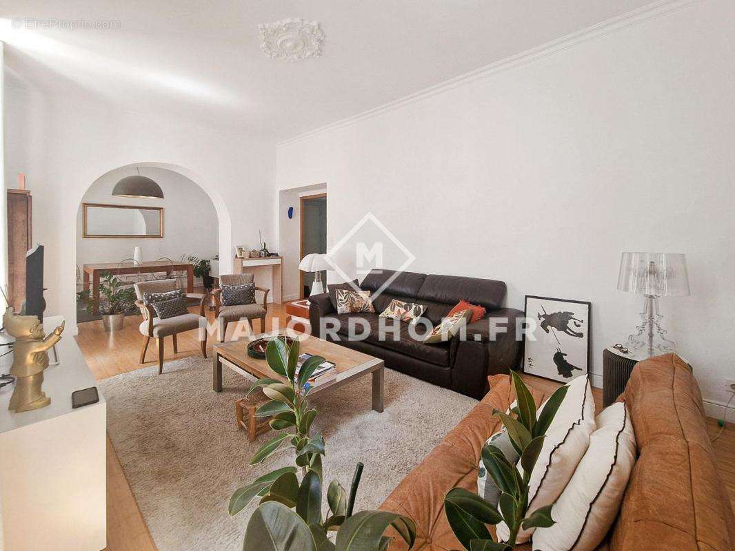 Appartement à MARSEILLE-11E