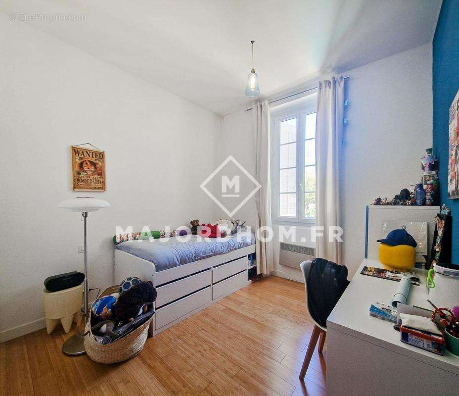 Appartement à MARSEILLE-11E