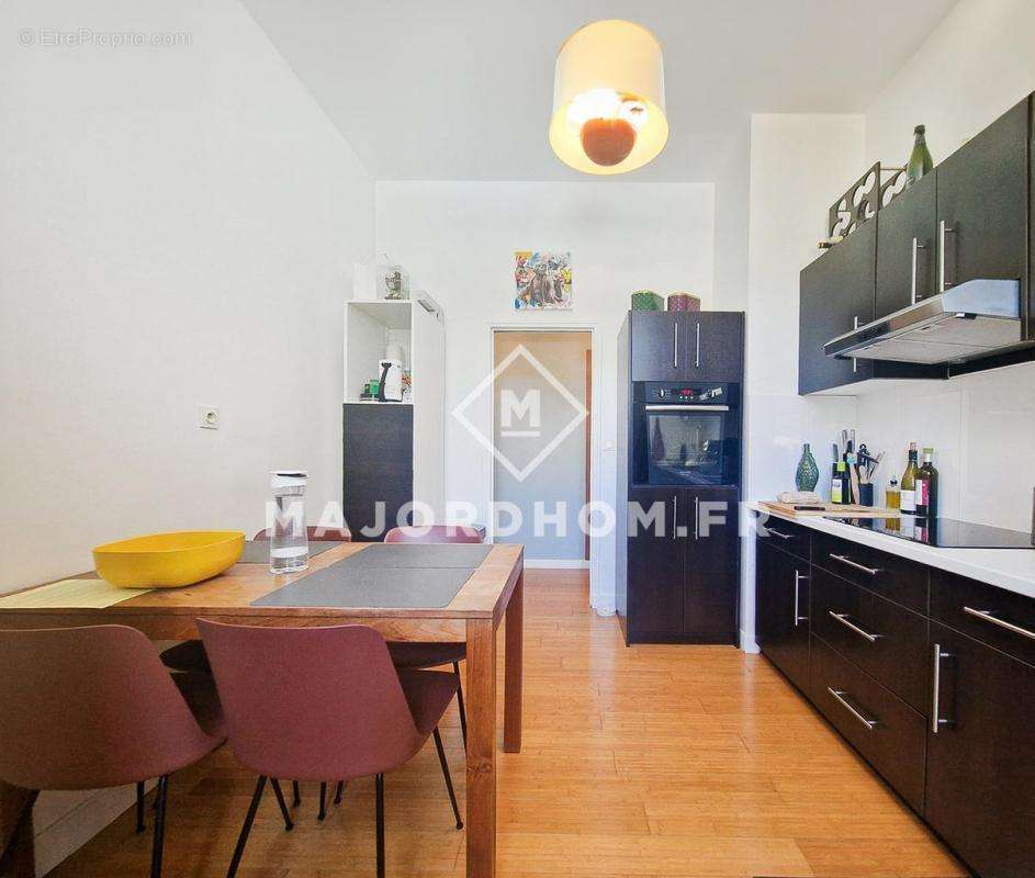 Appartement à MARSEILLE-11E