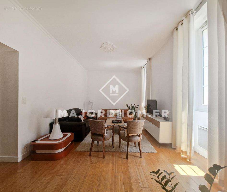 Appartement à MARSEILLE-11E