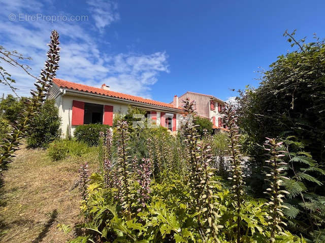 Maison à BREM-SUR-MER