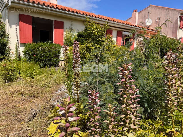 Maison à BREM-SUR-MER