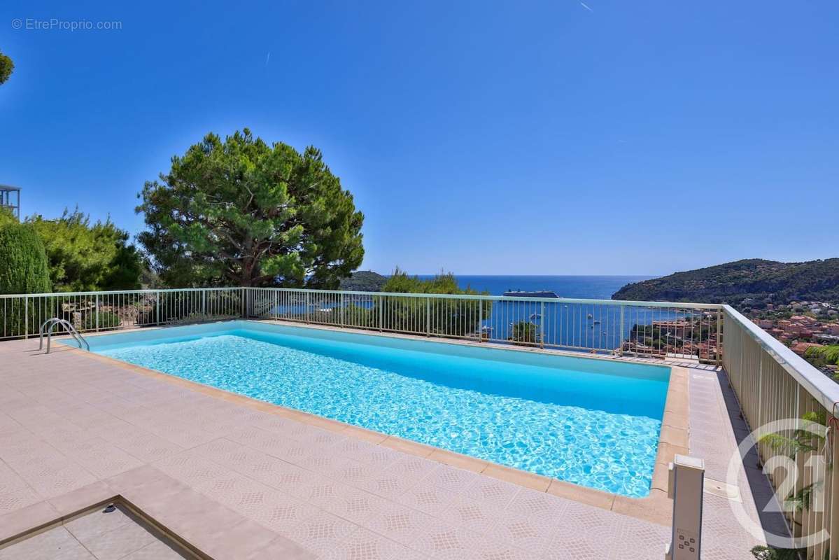 Appartement à VILLEFRANCHE-SUR-MER