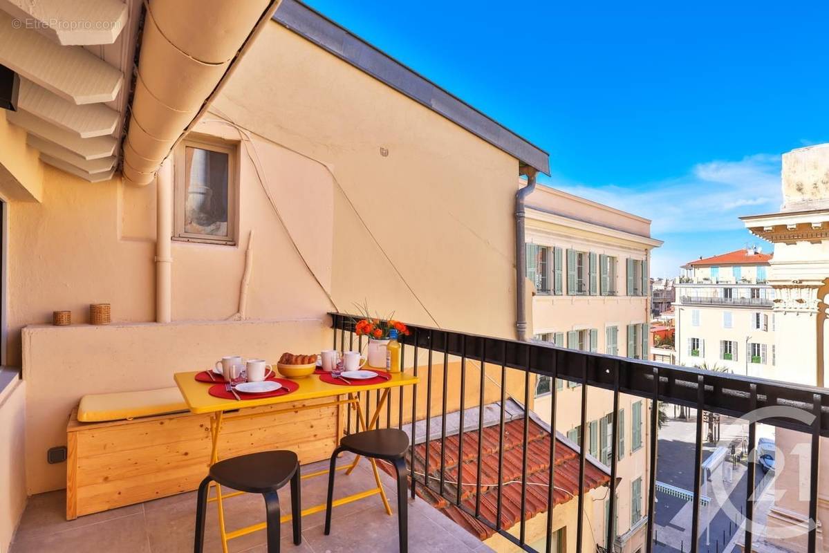 Appartement à NICE