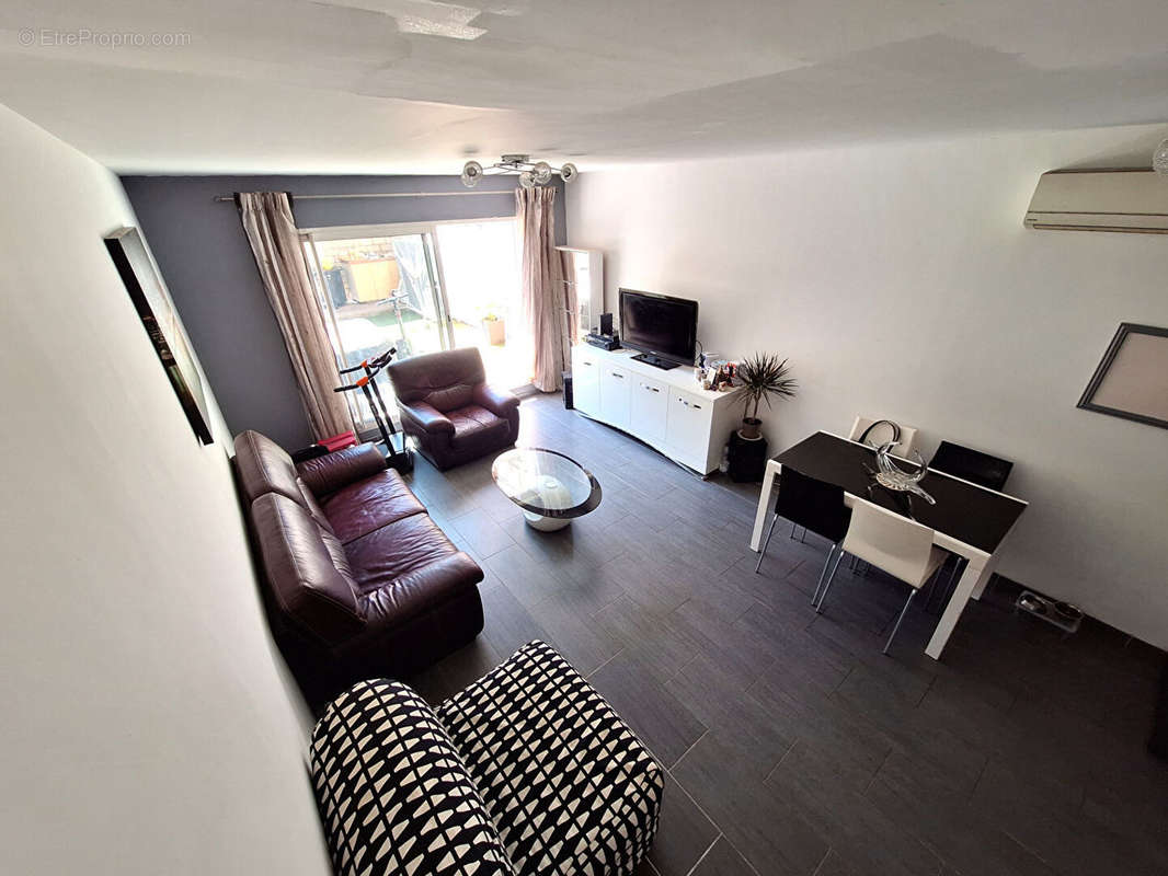 Appartement à MARSEILLE-10E