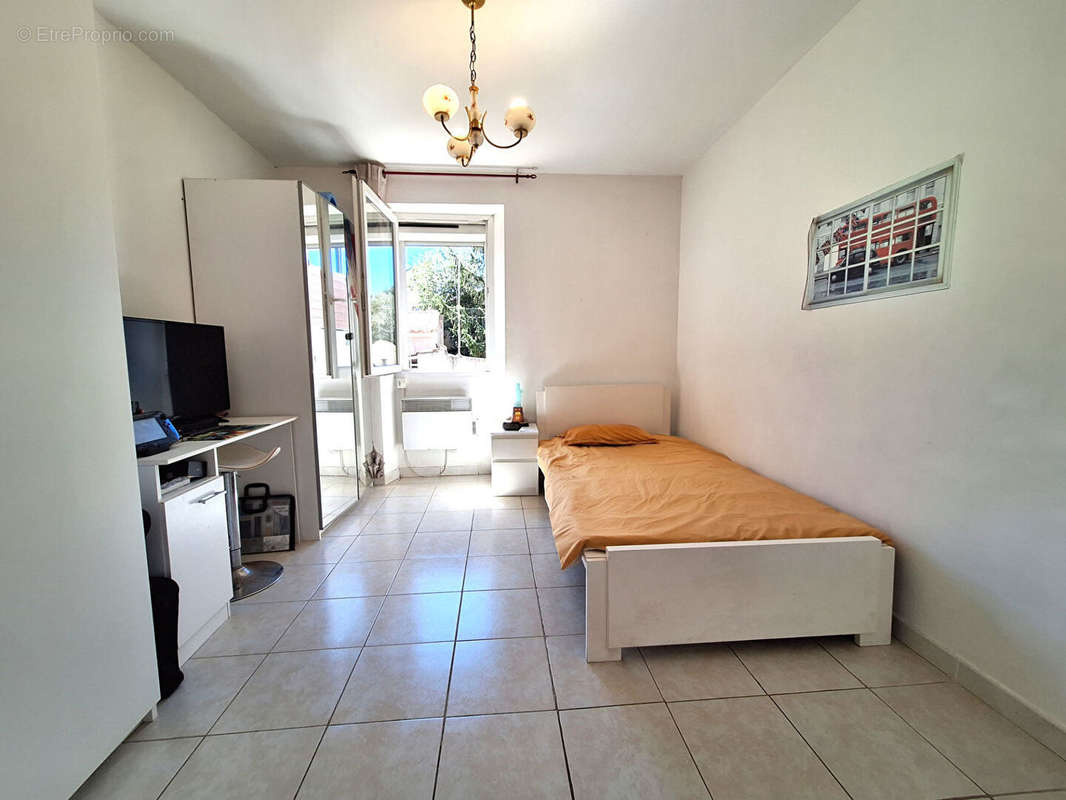 Appartement à MARSEILLE-10E