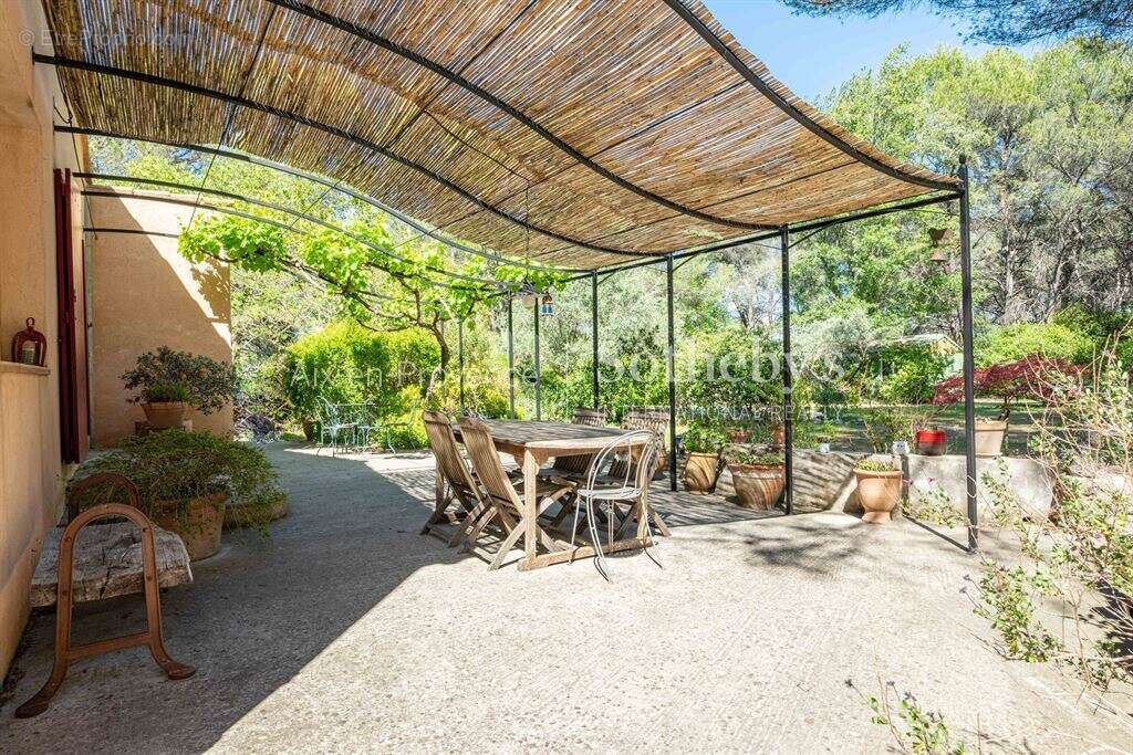 Maison à AIX-EN-PROVENCE