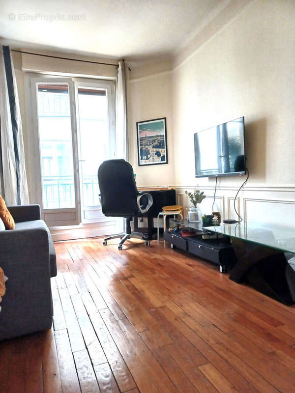 Appartement à PARIS-15E