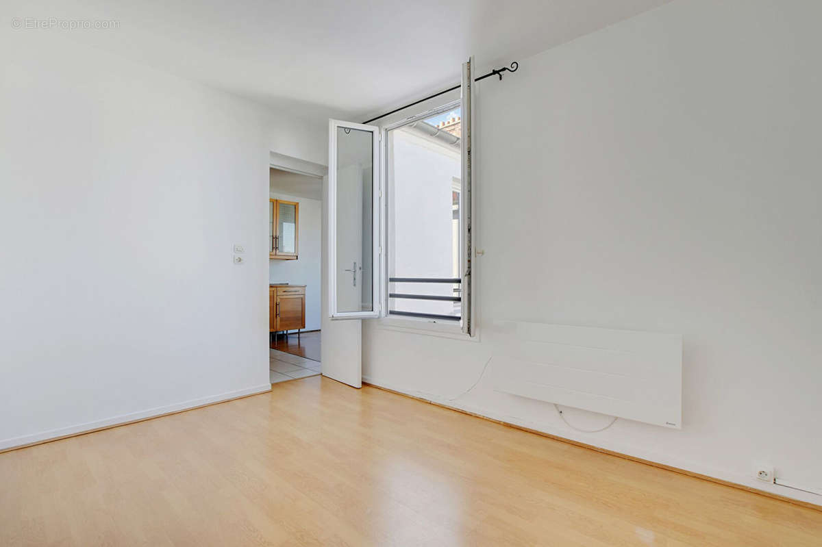 Appartement à PARIS-11E