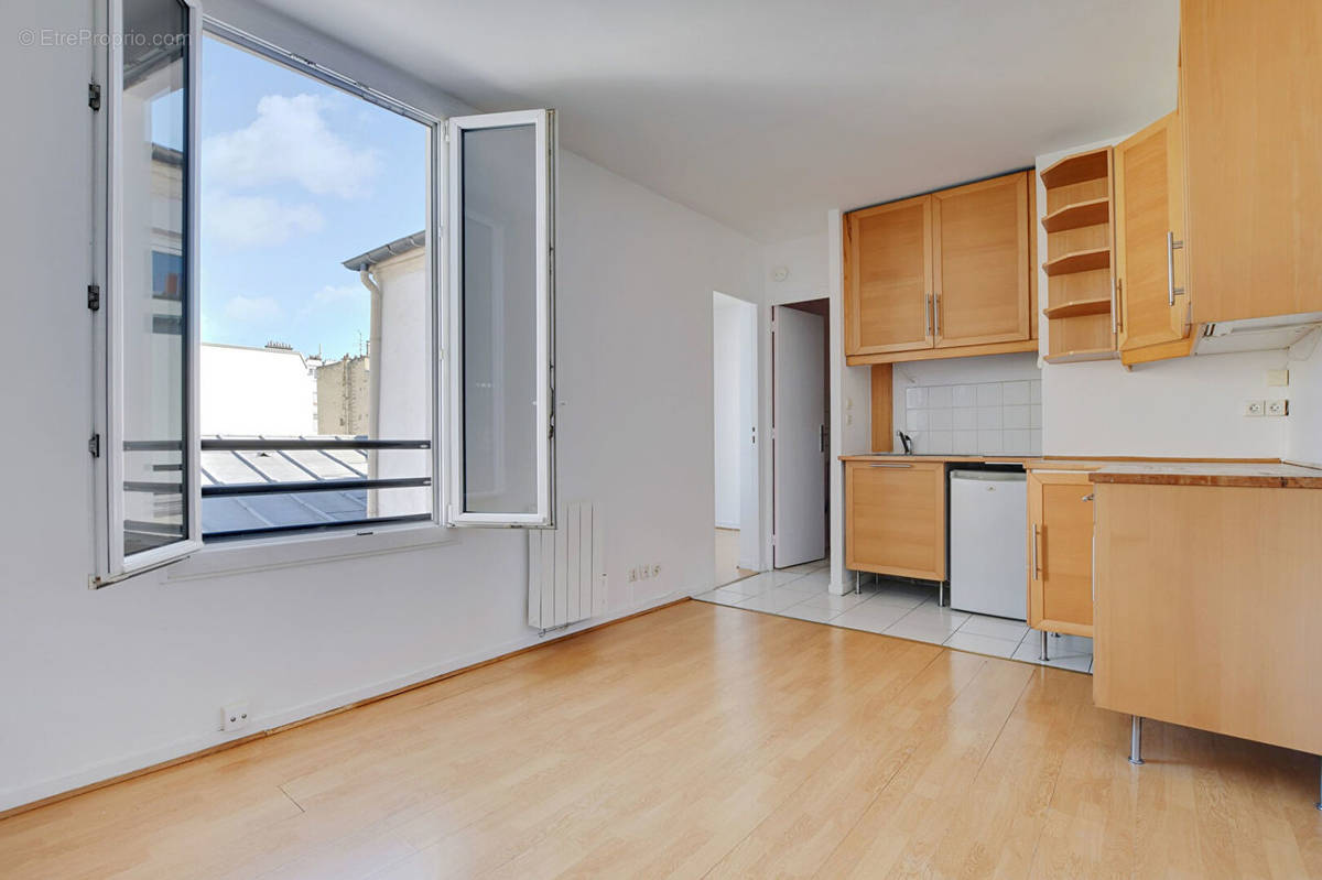 Appartement à PARIS-11E