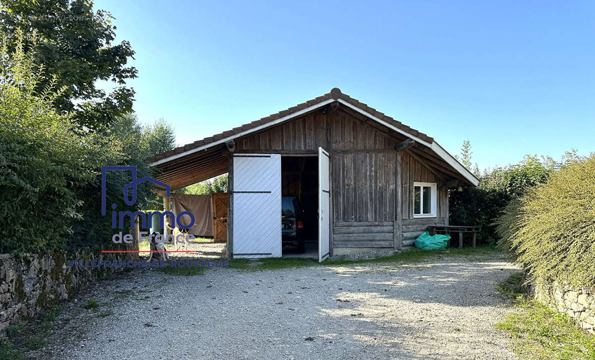 Maison à LANUEJOULS