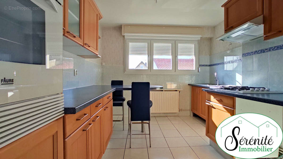 Appartement à ARS-SUR-MOSELLE