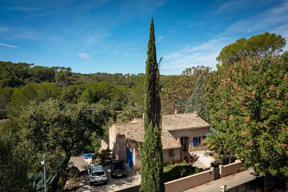 Maison à LORGUES