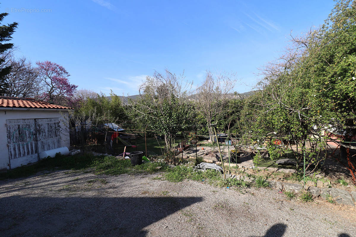 Terrain à DRAGUIGNAN