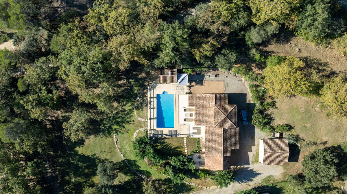 Maison à LORGUES