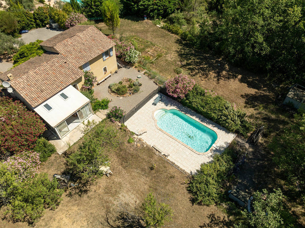 Maison à LORGUES