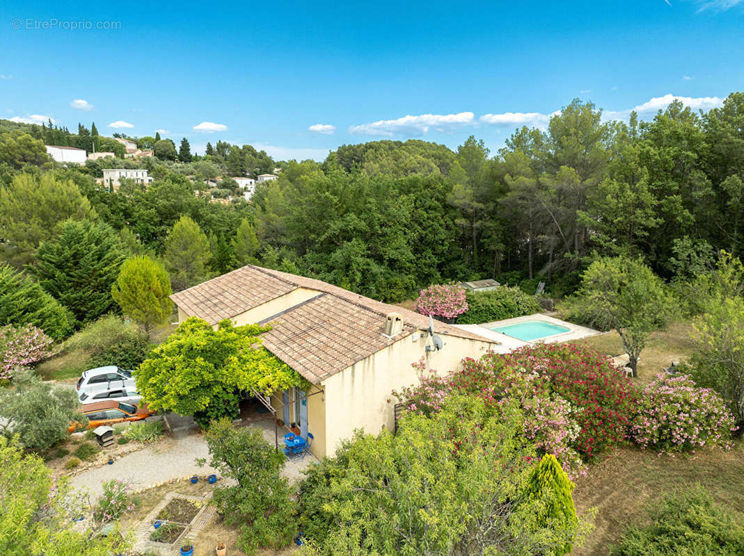 Maison à LORGUES