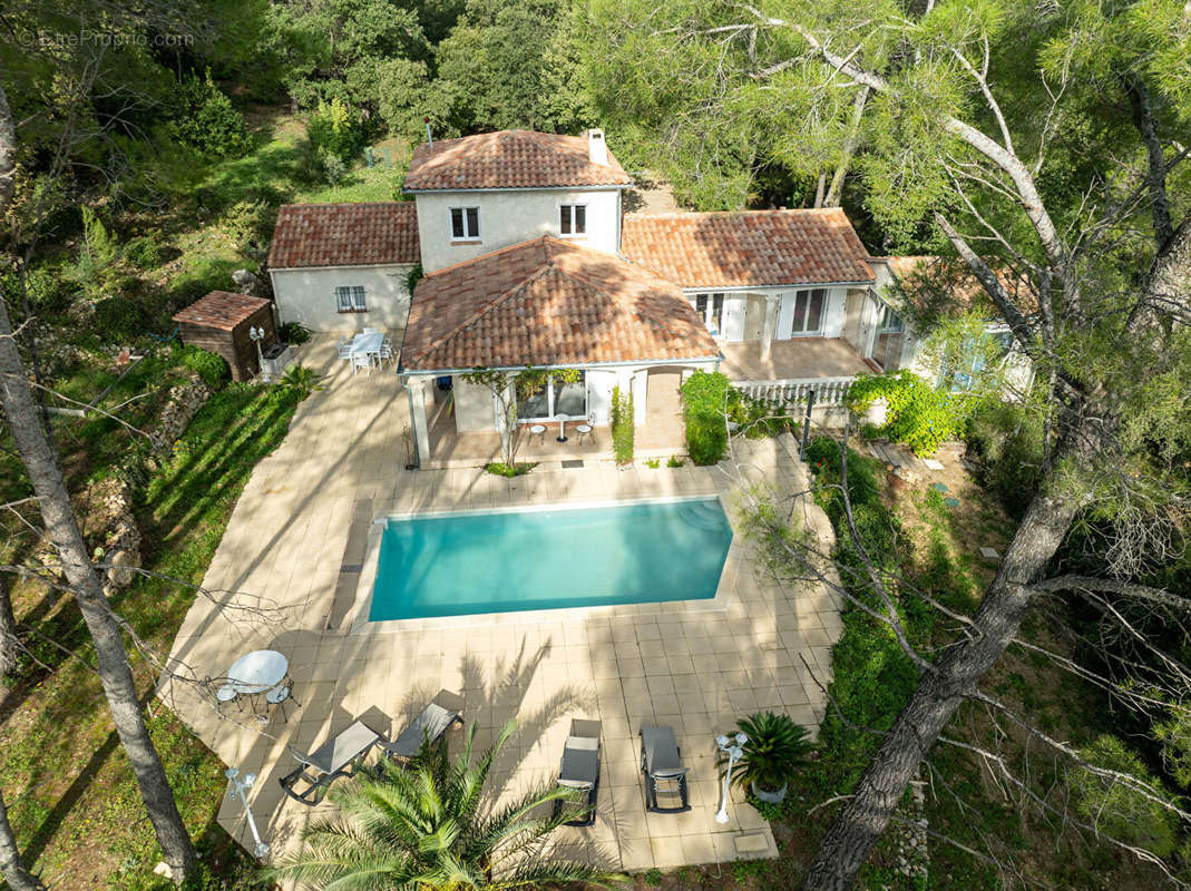 Maison à DRAGUIGNAN