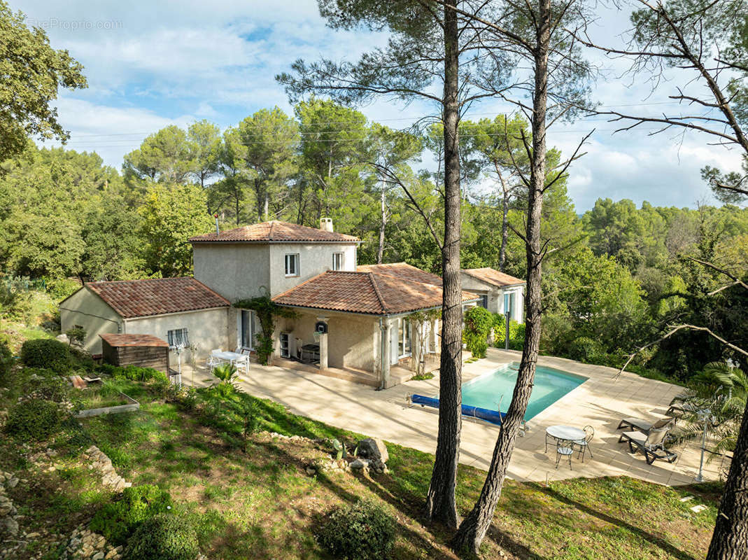 Maison à DRAGUIGNAN