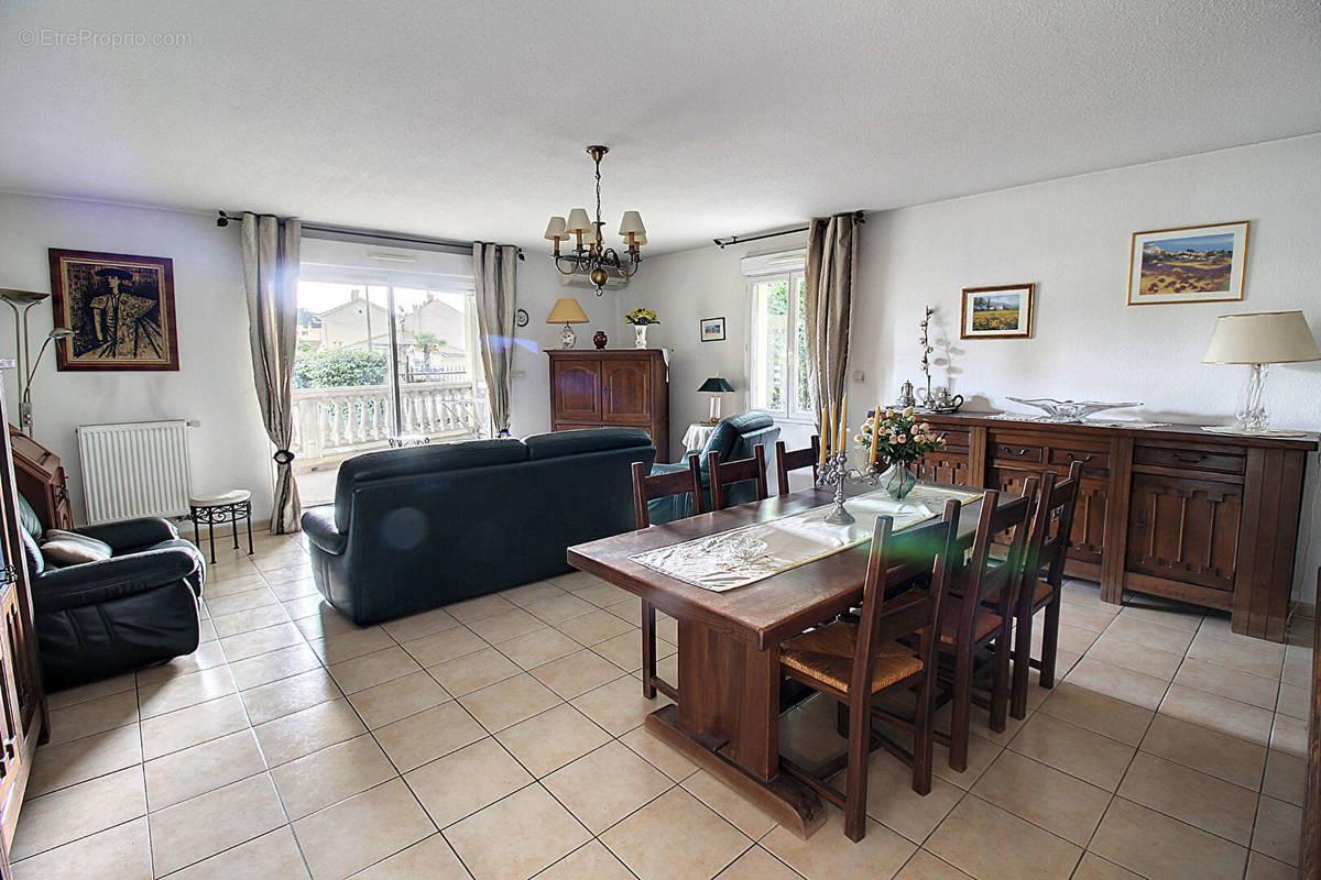 Appartement à DRAGUIGNAN