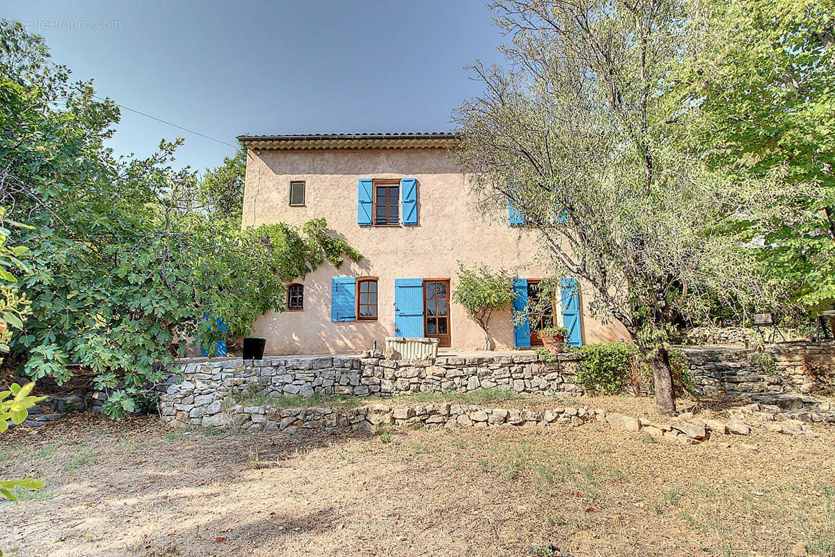 Maison à LORGUES