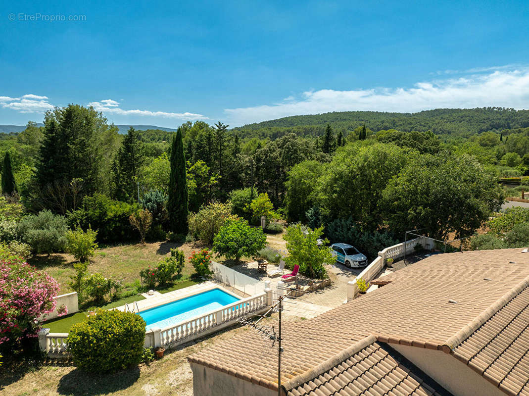 Maison à LORGUES