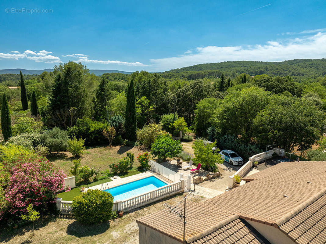 Maison à LORGUES