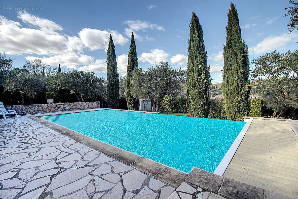 Maison à TRANS-EN-PROVENCE