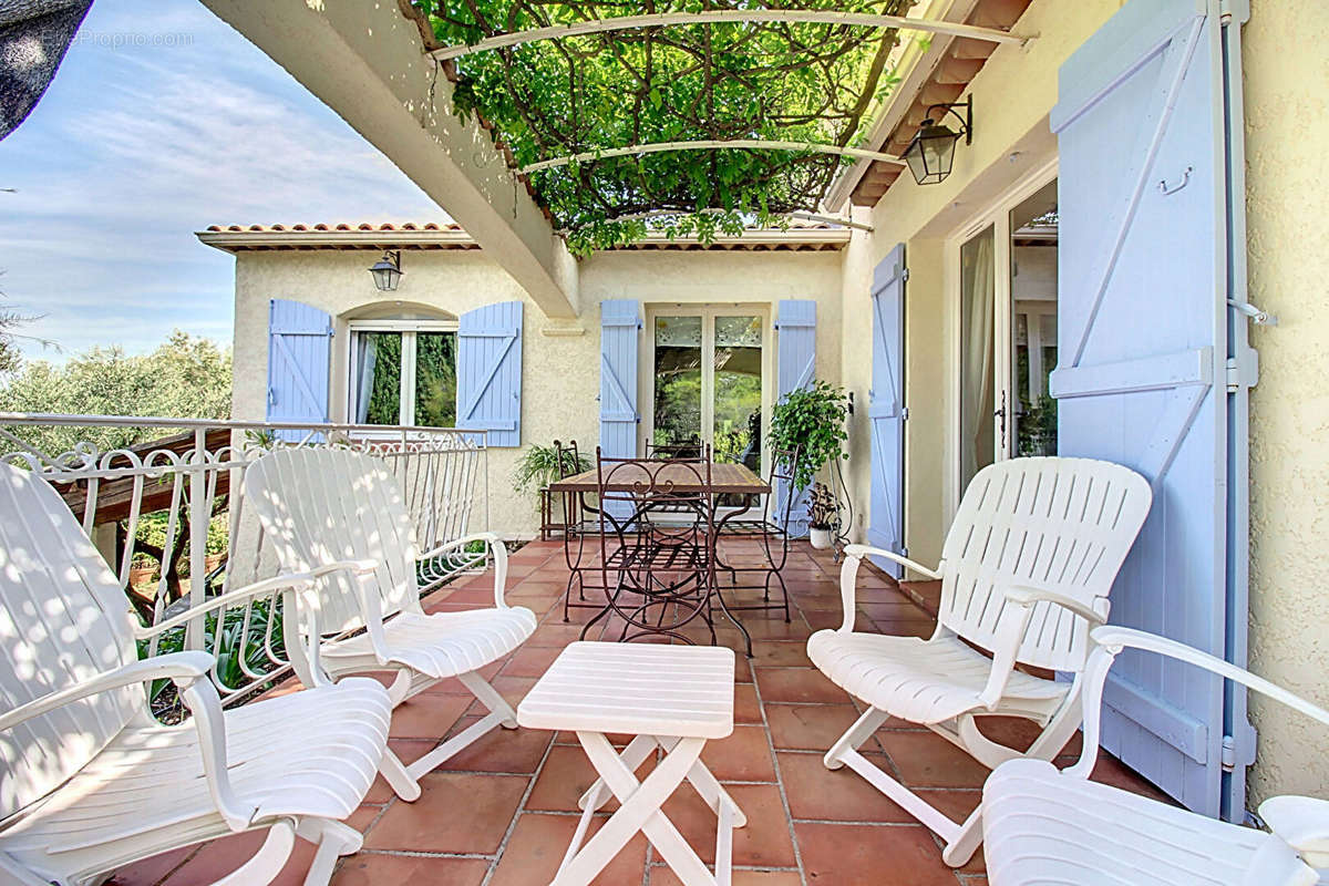 Maison à TRANS-EN-PROVENCE