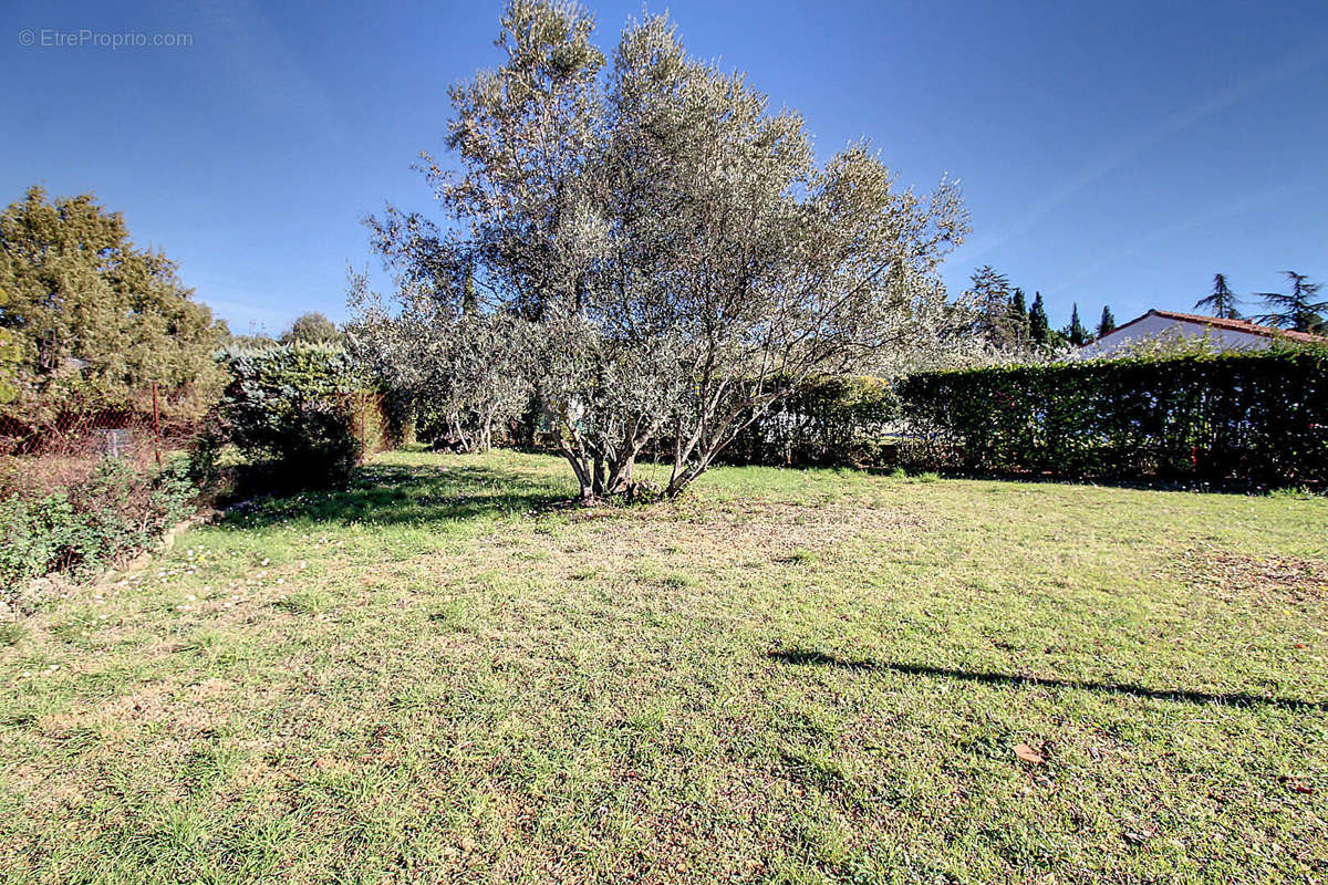 Maison à LORGUES