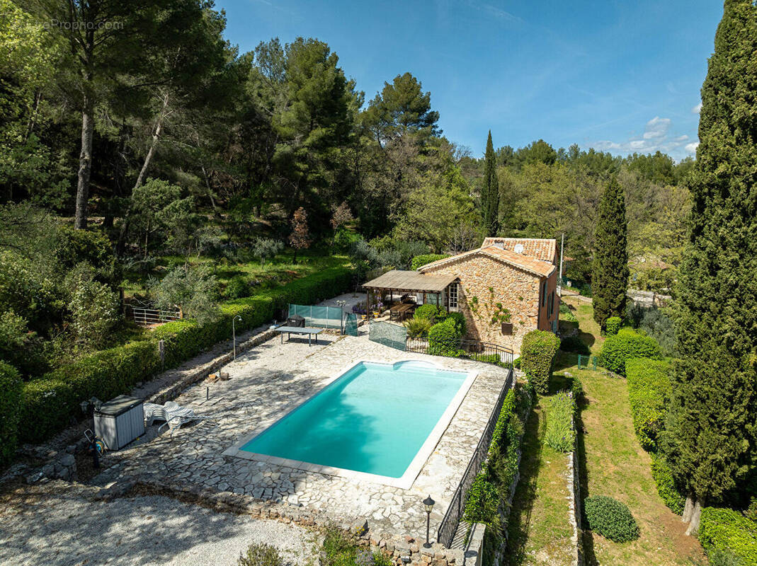 Maison à DRAGUIGNAN