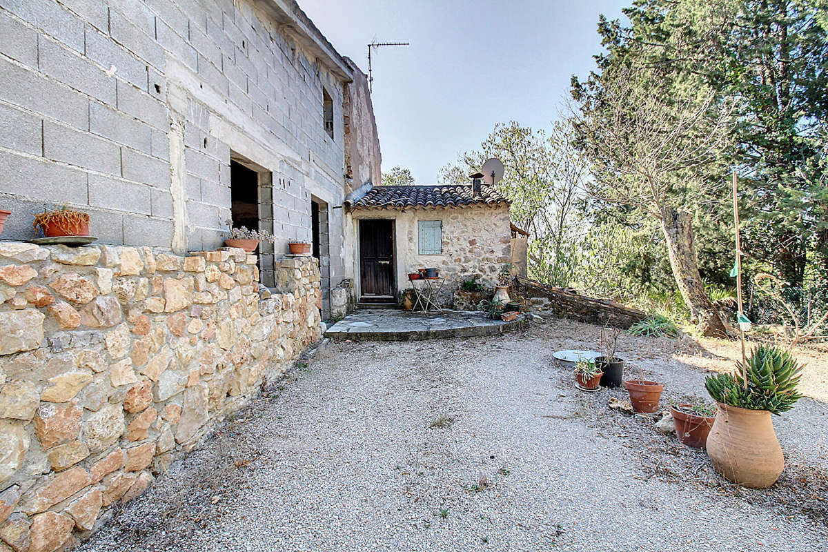 Maison à DRAGUIGNAN