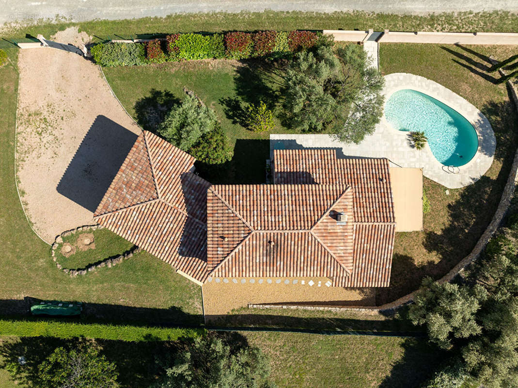 Maison à LORGUES