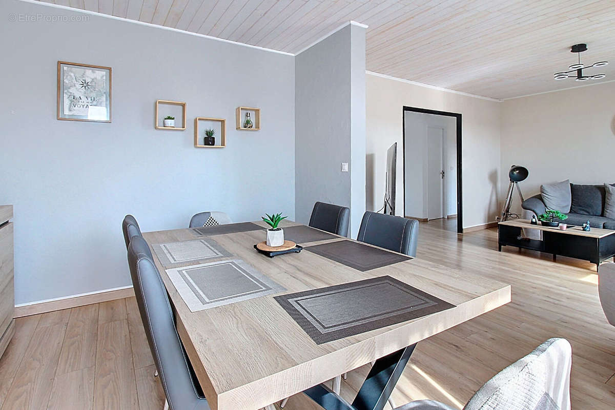 Appartement à DRAGUIGNAN