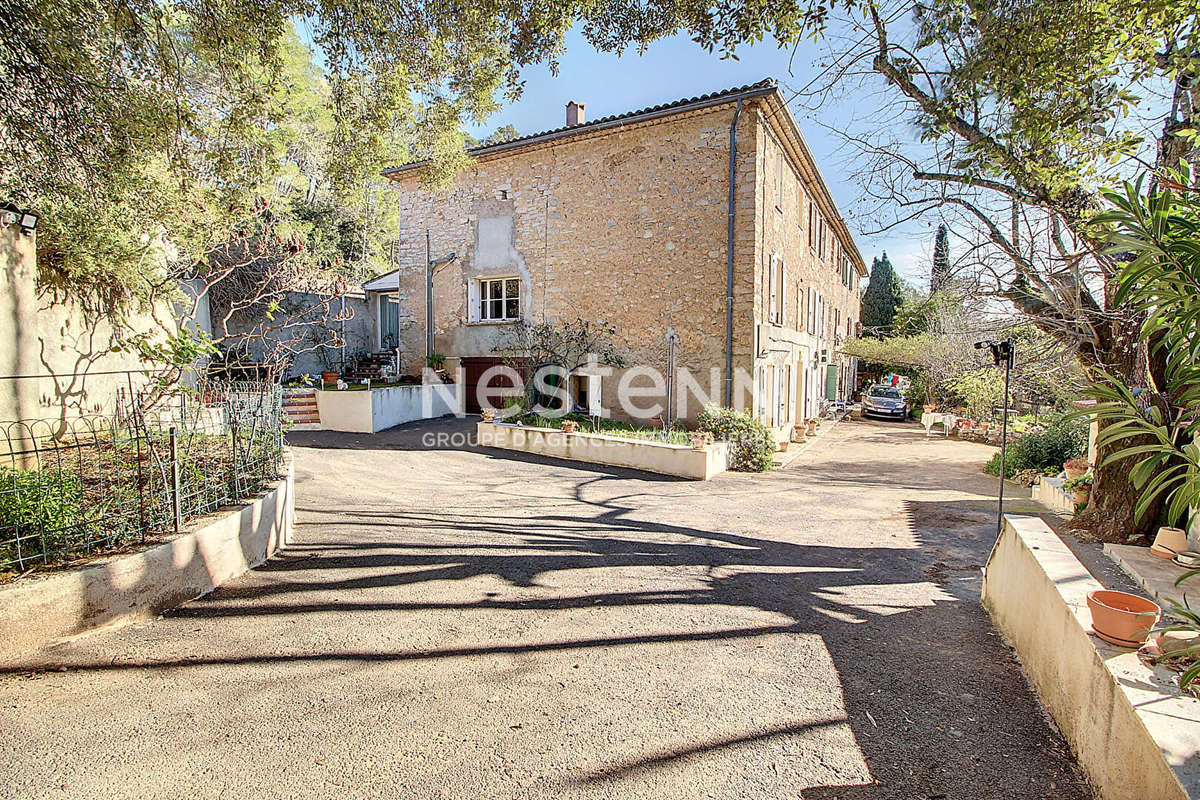 Maison à LORGUES