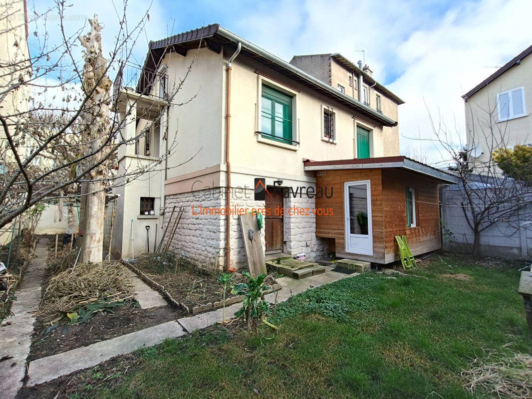 Maison à VITRY-SUR-SEINE