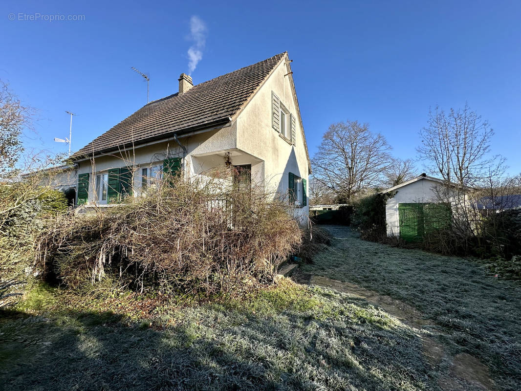 Maison à MAINTENON