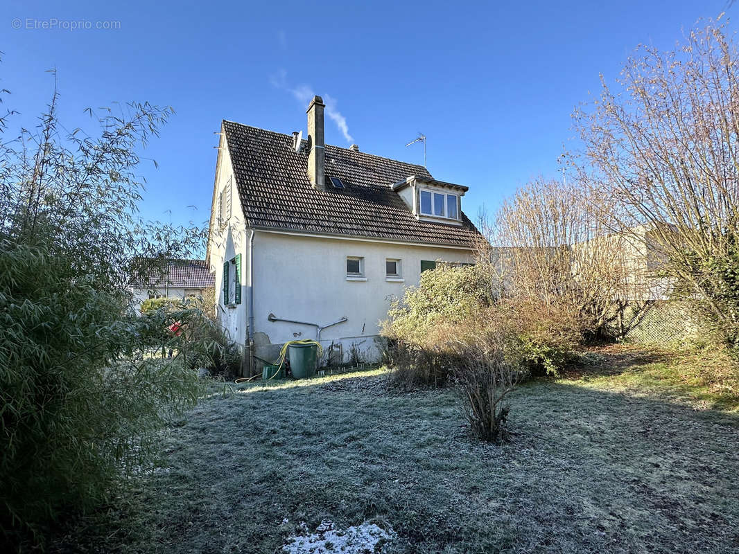 Maison à MAINTENON