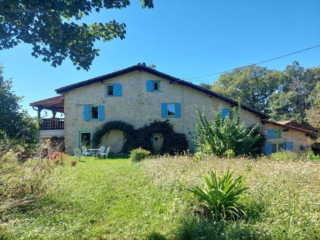 Maison à DAUMAZAN-SUR-ARIZE