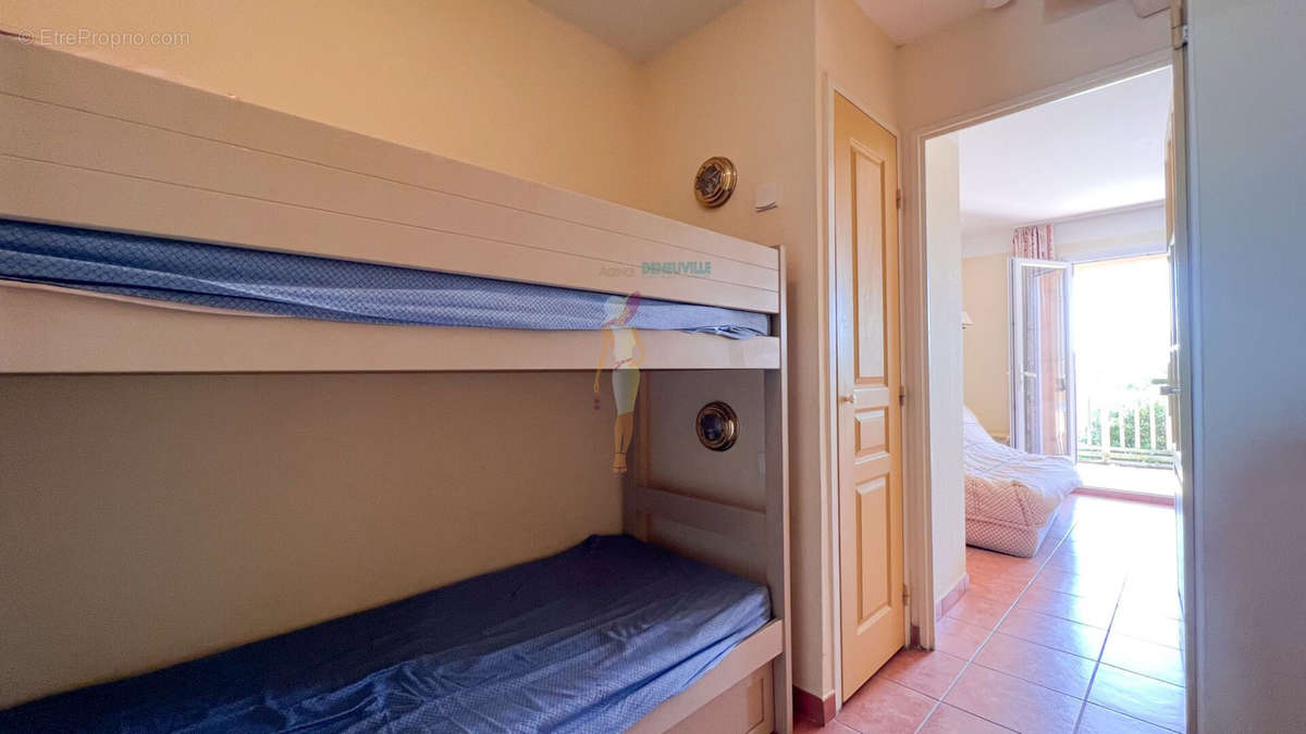 Appartement à LES ISSAMBRES