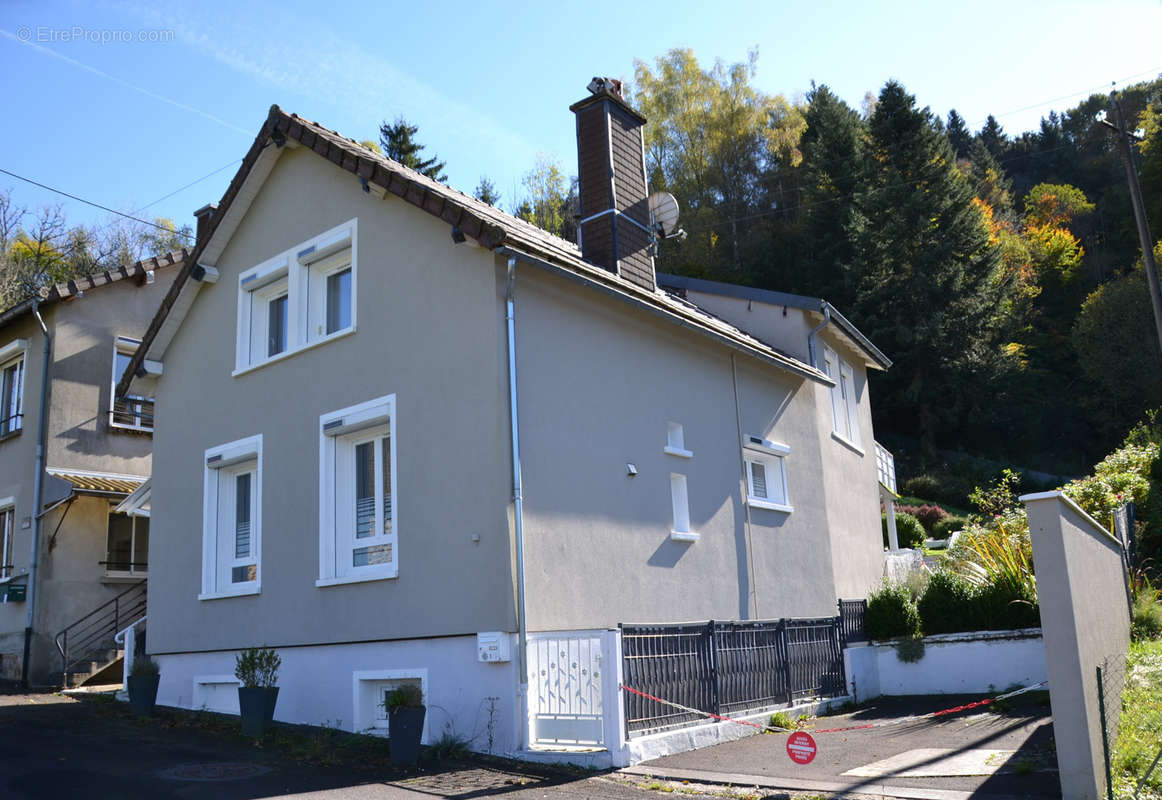 Maison à LA BOURBOULE