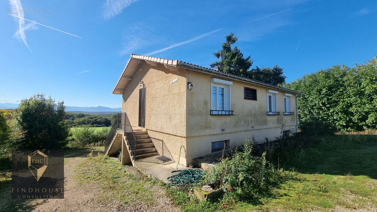 Maison à L&#039;ISLE-EN-DODON