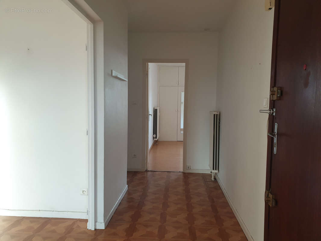 Appartement à BEZIERS