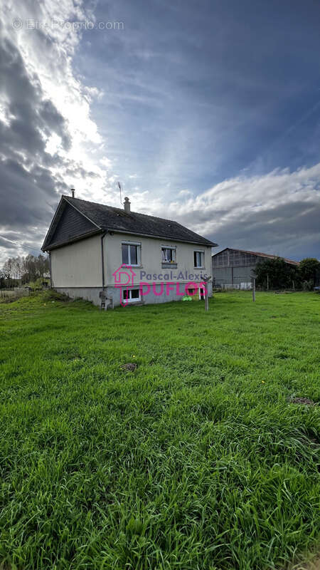 Maison à MAZE