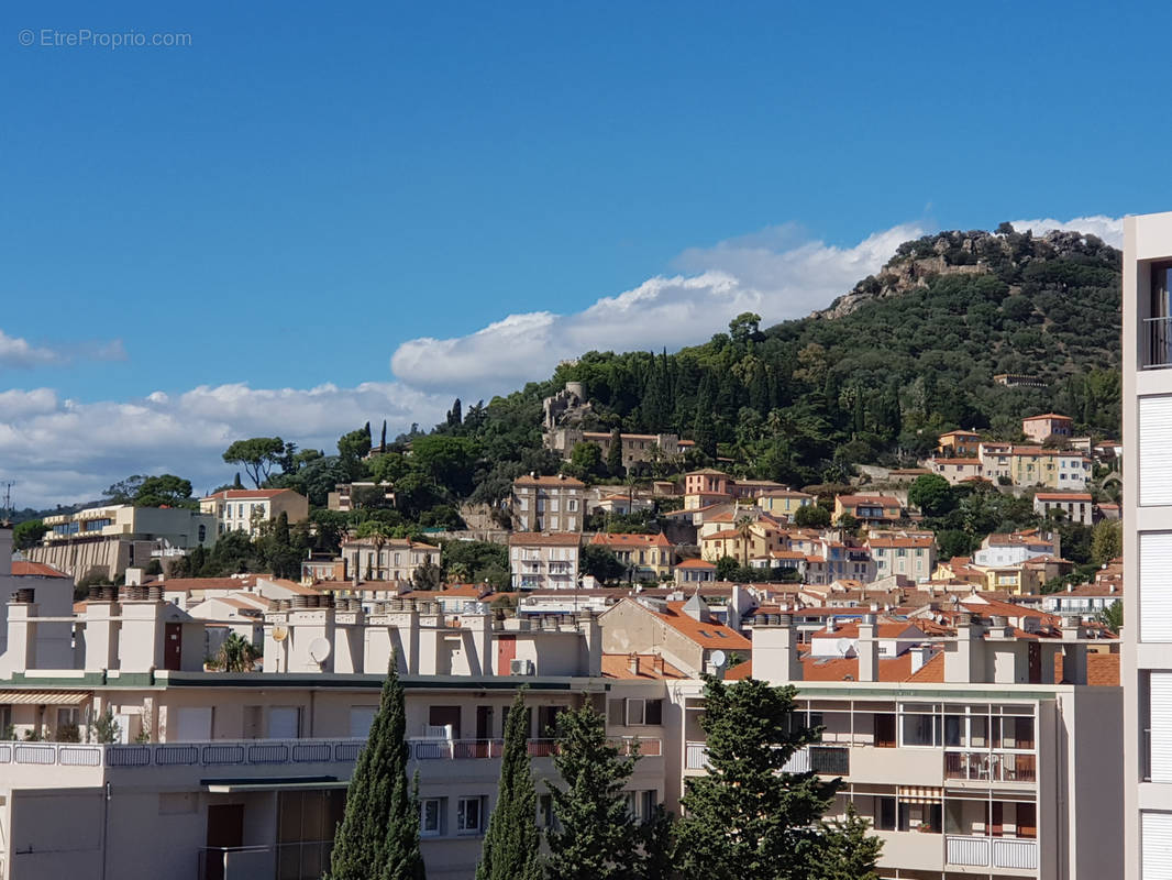 Appartement à HYERES