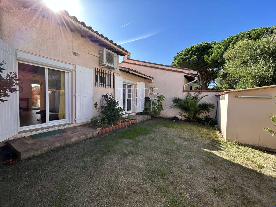 Maison à SAINT-CYPRIEN