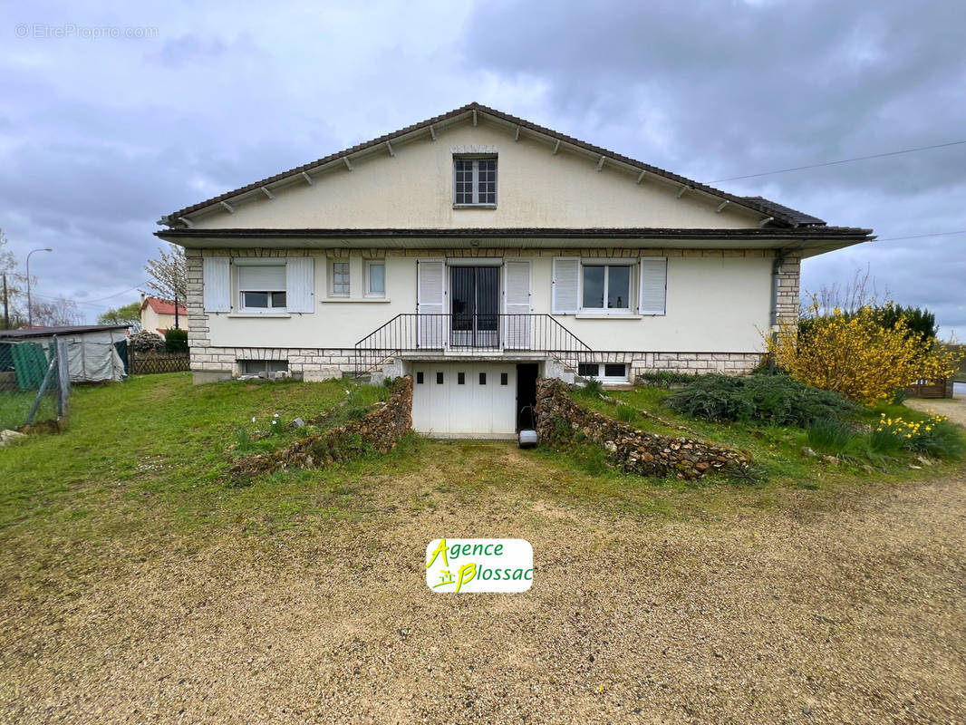 Maison à CHATELLERAULT