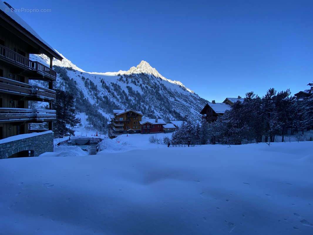 Appartement à LES CHAPELLES